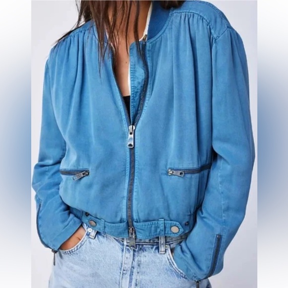 We The Free Jackets & Blazers - NWT Free People Lightweight Knock Out Siren lightweight Bomber Jacket Size Med
